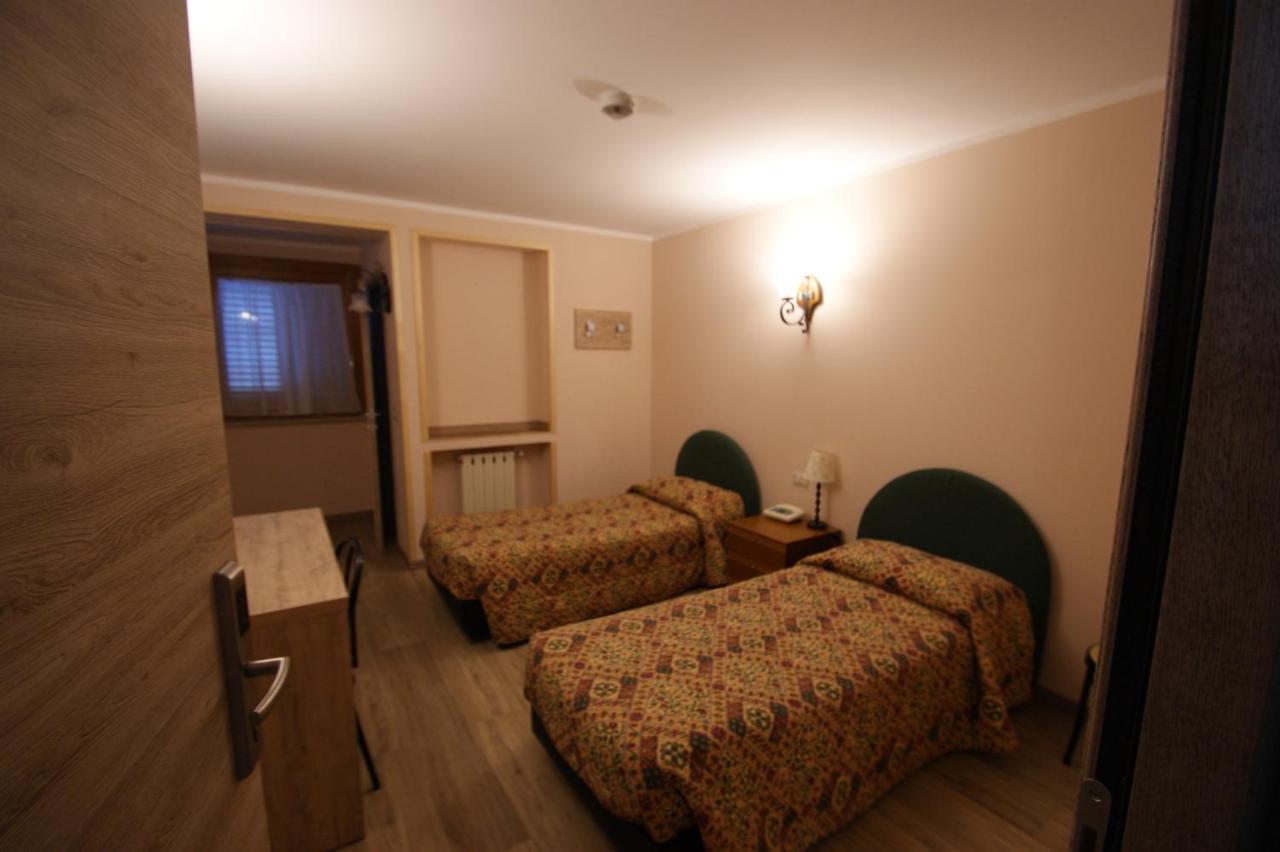 Hotel Europa Bardonecchia Luaran gambar